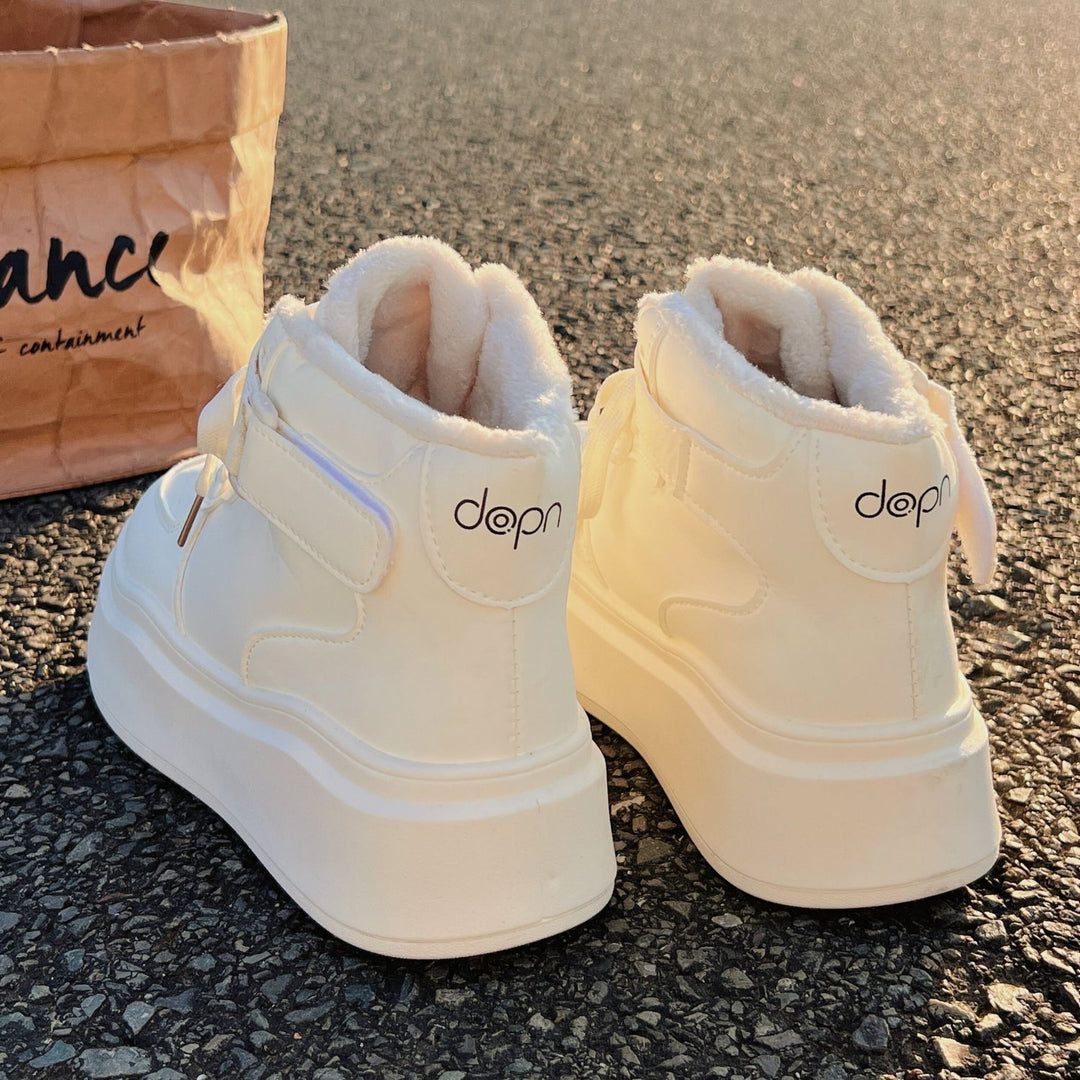 Damen Hohe Winter-Sneaker mit warmem Innenfutter und praktischem Klettverschluss R&B