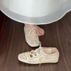 Damen Ballerina-Slipper mit dekorativer Schnürung und filigranem Spitzenmuster R&B