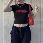 Damen Crop-T-Shirt mit inspirierendem Schriftzug und figurbetontem Schnitt R&B