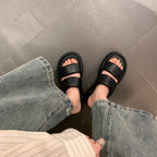 Damen komfortable Badesandalen mit anatomischem Fußbett und rutschfester Sohle R&B