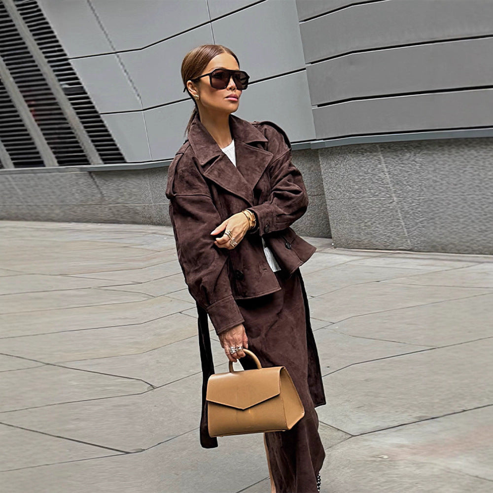 Damen modische Wildlederjacke mit passendem Rock im eleganten Set R&B