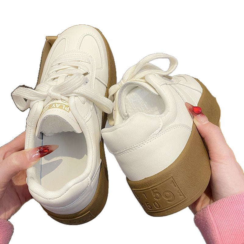 Damen Sportliche Sneakers mit rutschfester Gummisohle und atmungsaktiver Oberflächenstruktur