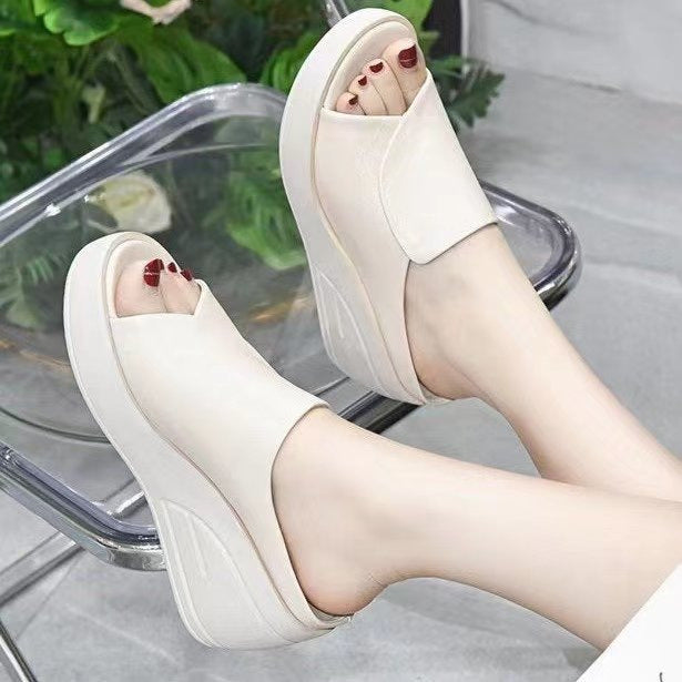 Damen Plattform-Sandalen mit geschwungenem Design und Komfortfußbett R&B