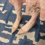 Damen elegante spitze Pumps mit hochglänzender Lack-Oberfläche