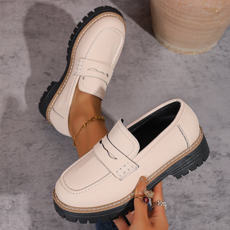 Damen Slipper im eleganten Mokassin-Stil mit rutschfester Profilsohle R&B