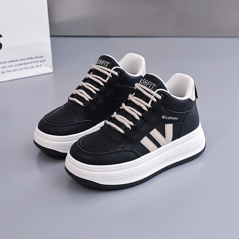 Damen Sneakers mit bequemer Plattform von R&B