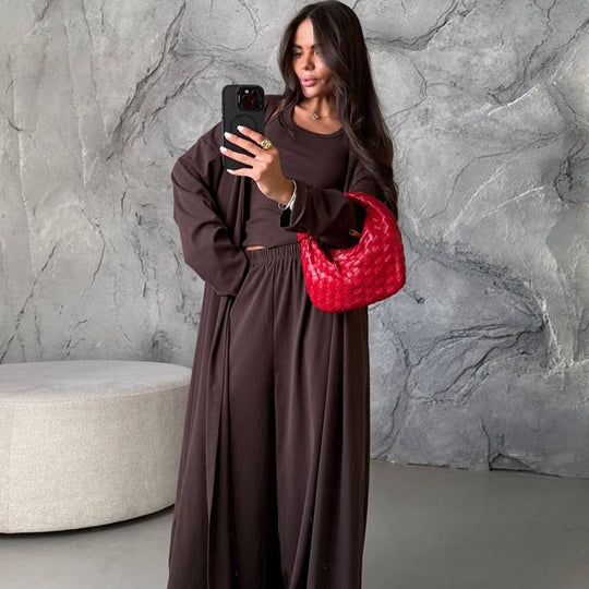 Damen Loungewear-Kombination mit weitem Schnitt und cropped Oberteil R&B