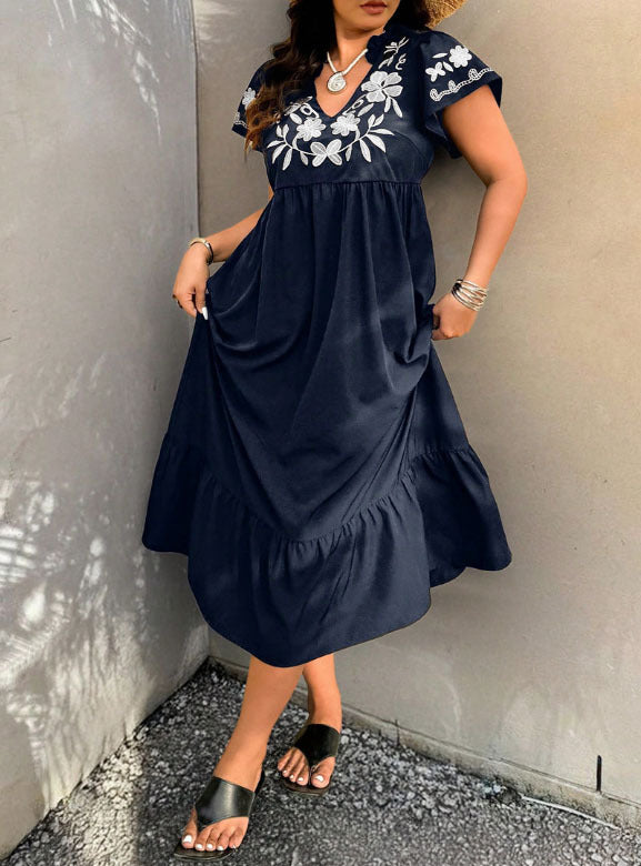 Damen Maxikleid mit floralem Stickdesign und voluminösem Rock R&B