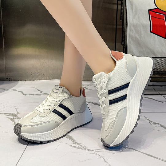 Damen Sportliche Plateausneaker mit atmungsaktiver Mesh-Oberfläche und ergonomischer Dämpfung R&B