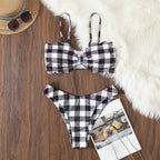 Damen Bandeau-Bikini mit elegantem Rüschendetail und Karomuster R&B