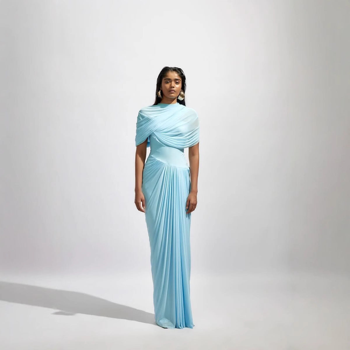 Damen Maxikleid mit eleganter Drapierung und asymmetrischen Cut-Outs R&B