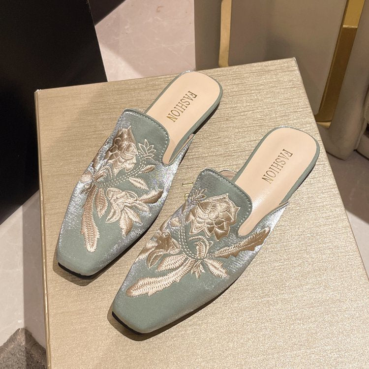 Damen elegante Mules mit floralen Stickereien R&B