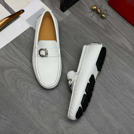 Damen Mokassins aus feinem Leder mit eleganter Applikation R&B