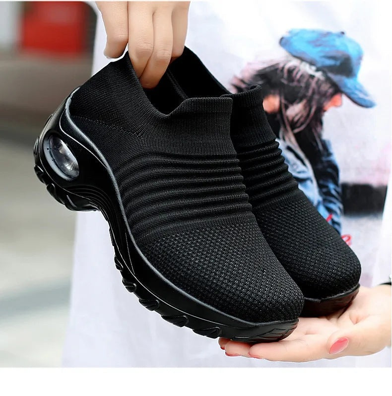 Damen Komfortable Sockensneaker mit atmungsaktivem Obermaterial R&B