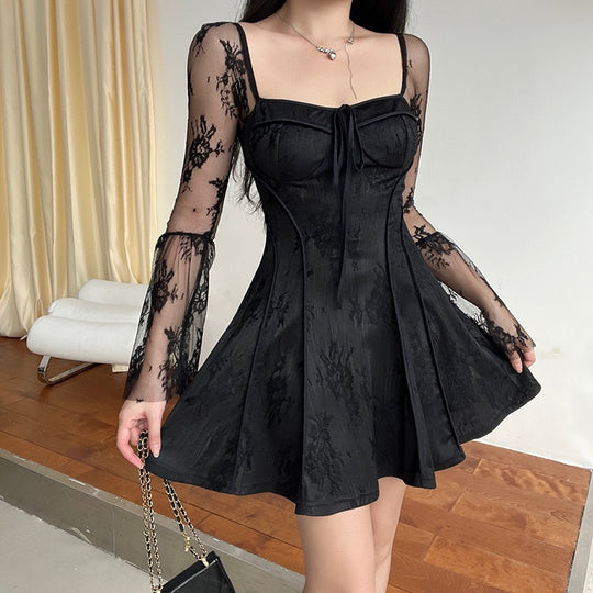 Damen Spitzenkleid mit eleganter Schnürung R&B