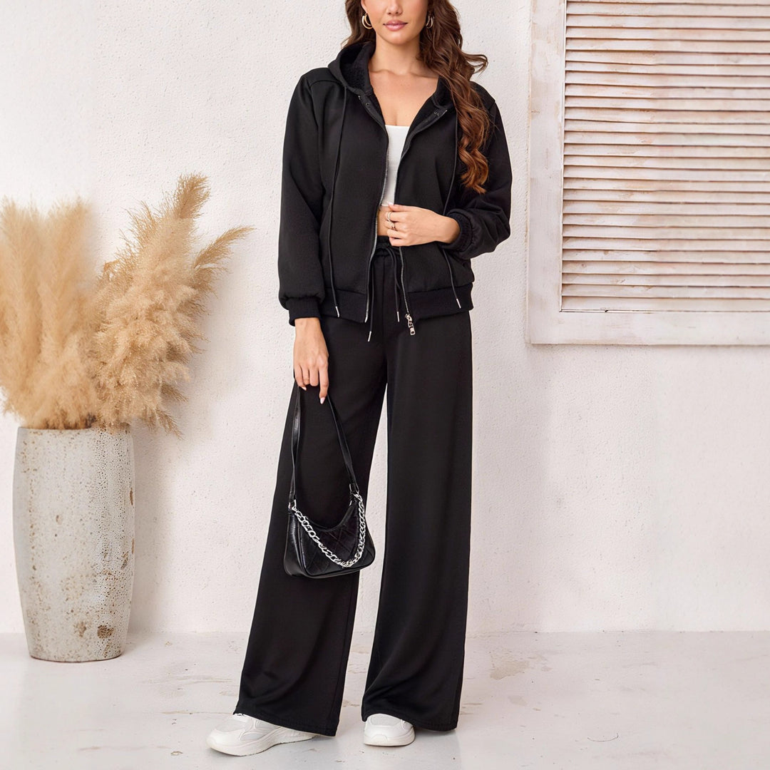 Damen sportliches Komplettset im Relaxed Fit mit Kapuze und elastischem Bund R&B