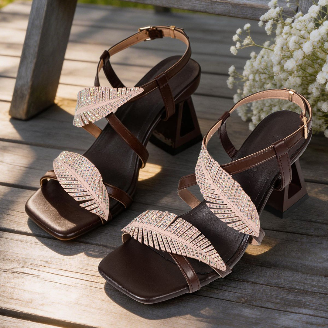 Damen elegante Sandalen mit modischen Riemen und geschwungener Absatzform R&B