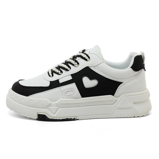 Damen modische Sneaker mit herzförmiger Applikation und robustem Sohlendesign R&B