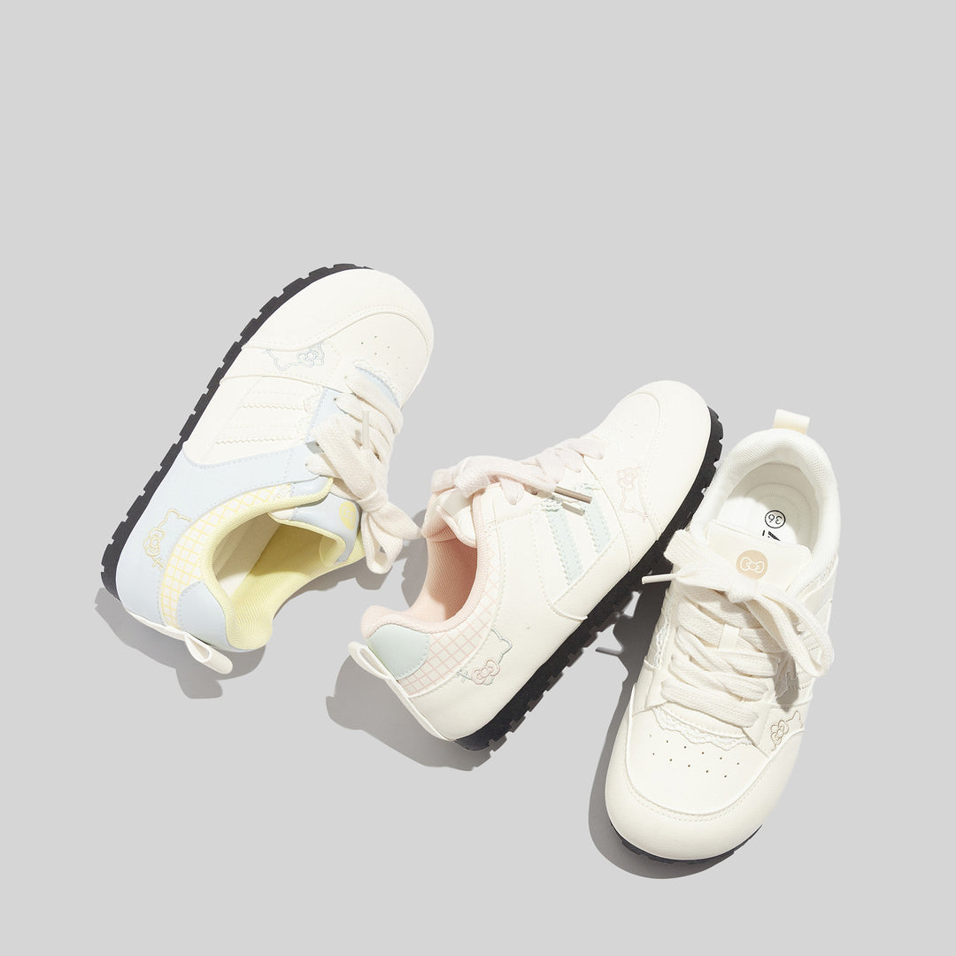 Damen Sportliche Sneakers mit verspieltem Design und atmungsaktiven Einsätzen R&B