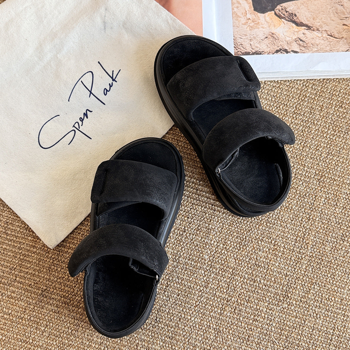Damen Komfortable Klettverschluss-Sandalen mit attraktiven Riemen