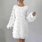 Damen Kleid mit Wellenmuster und voluminösen Fransen R&B