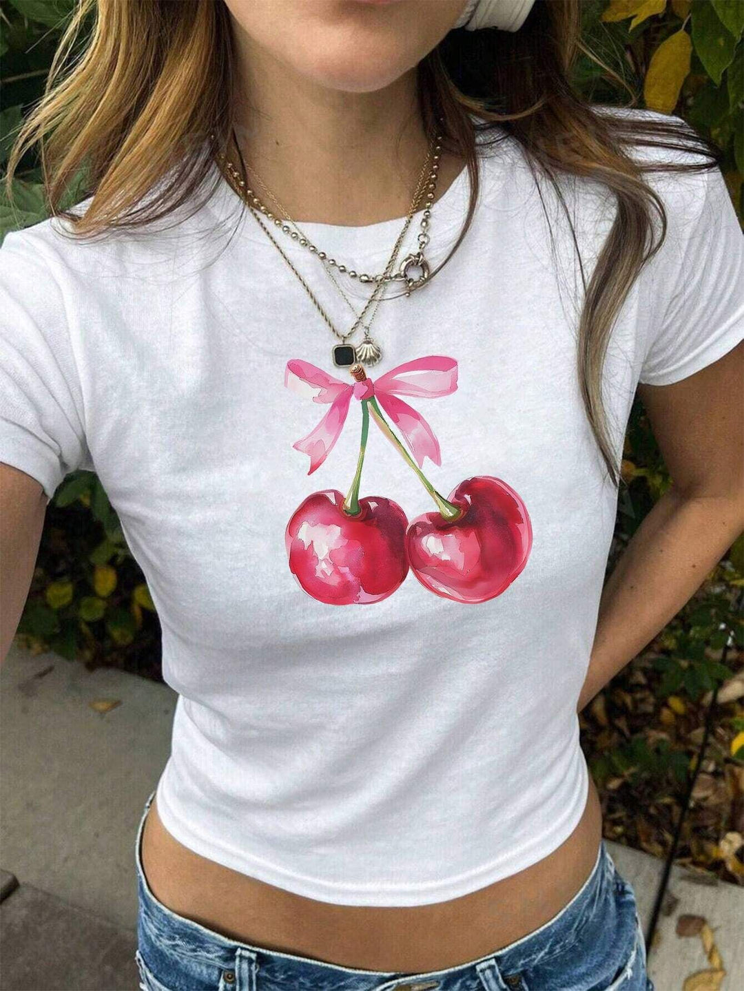 Damen Crop-T-Shirt mit kreativem Cocktail-Design R&B