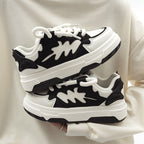 Damen Sportliche Chunky Sneakers mit dynamischem Design und elastischen Schnürsenkeln