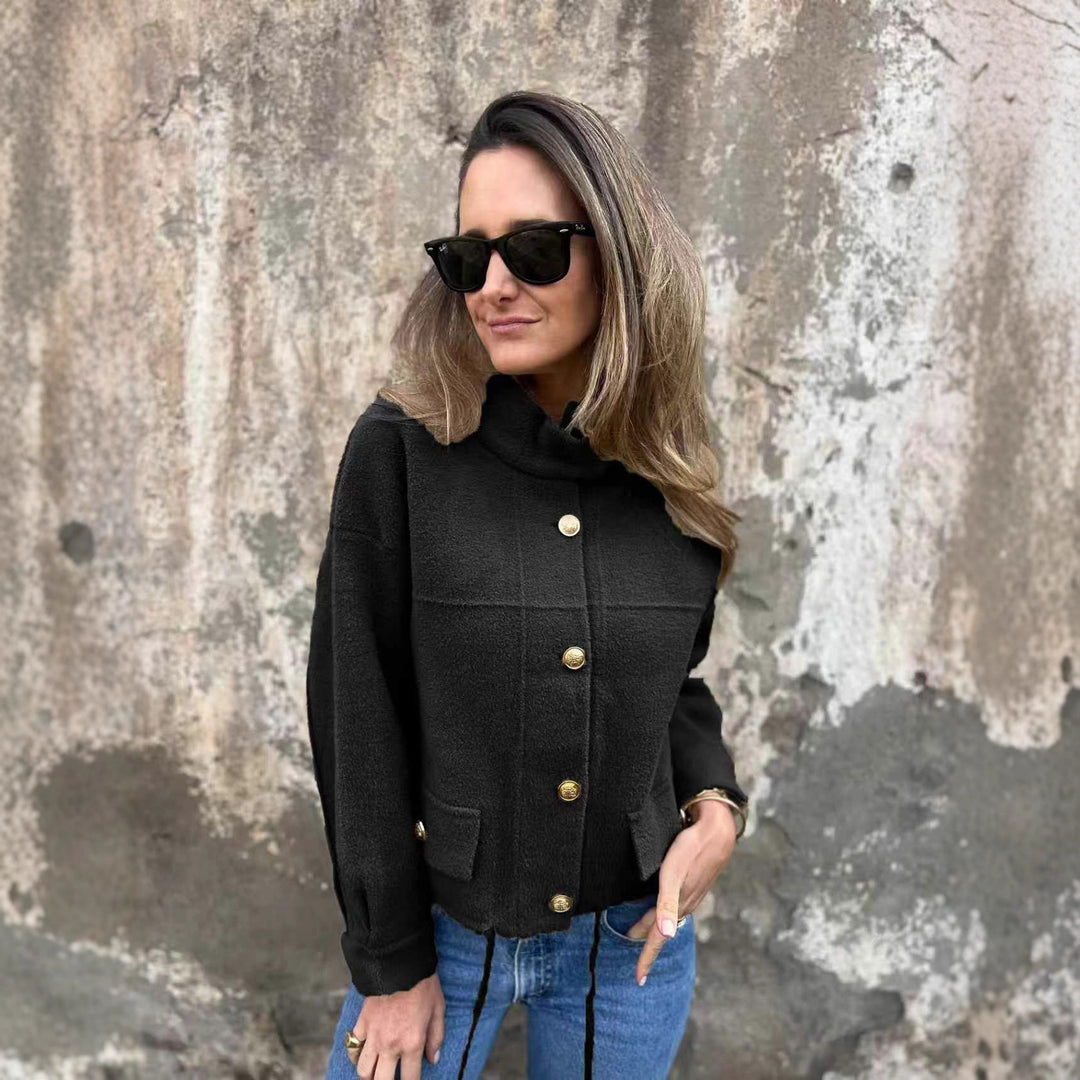 Damen Kurze Jacke mit dekorativen Knöpfen und praktischen Taschen R&B