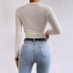 R&B | Langarm T Shirt Slim Passform Weicher Strukturstrick Rüschentasche Kurzes Modell