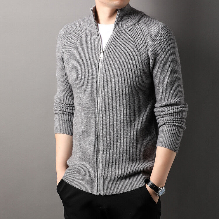 Herren Strickjacke mit hohem Kragen und unauffälligem Reißverschluss R&B