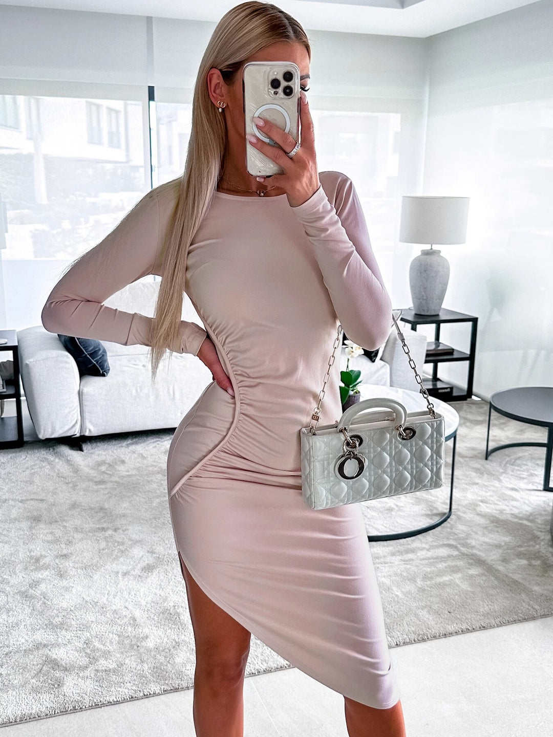 Damen figurbetontes Langarmkleid mit asymmetrischem Schnitt und Raffungen R&B
