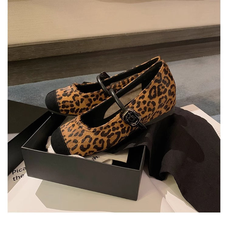 Damen Ballerina mit elegantem Leopardenmuster und modischem Schnallenverschluss