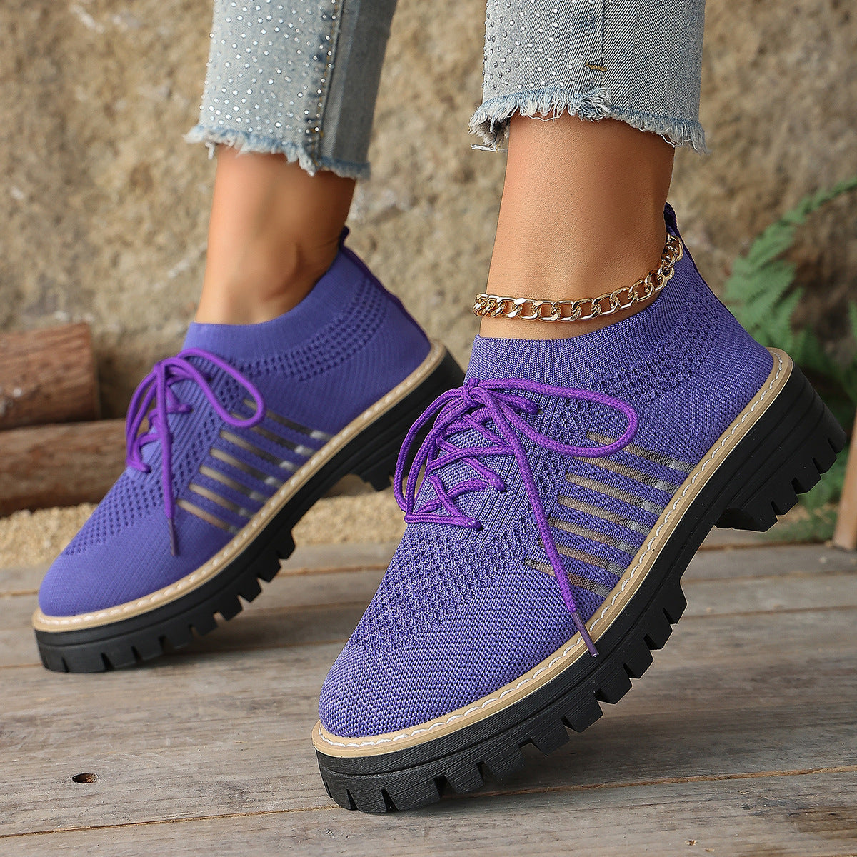 Damen Bequeme Sneaker mit atmungsaktivem Strickdesign und robustem Profil