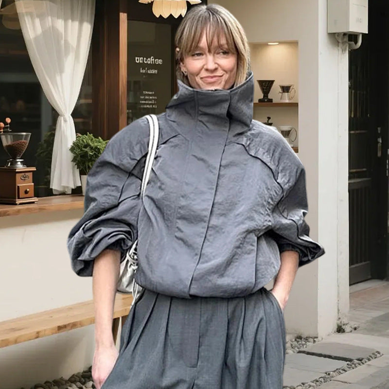 Damen Leichte Utility-Jacke mit hohem Stehkragen und lässigem Schnitt R&B