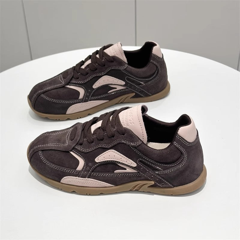Damen Sneakers mit weich gepolstertem Wildleder-Obermaterial und rutschfester Sohle R&B