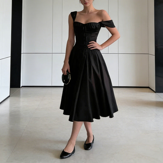 Damen Elegantes Ballkleid mit Raffungen und trägerlosem Oberteil R&B
