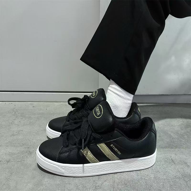 Damen Sneakers im sportlichen Design mit verstärktem Halt und atmungsaktiver Oberflächenstruktur