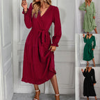Damen Maxikleid mit Wickeloptik und Kleidungsdetails