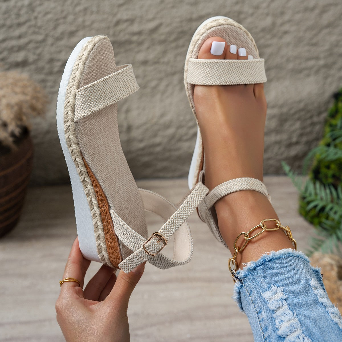 Damen Wedge-Sandalen mit raffiniertem Riemendesign und hochwertiger Bast-Details R&B