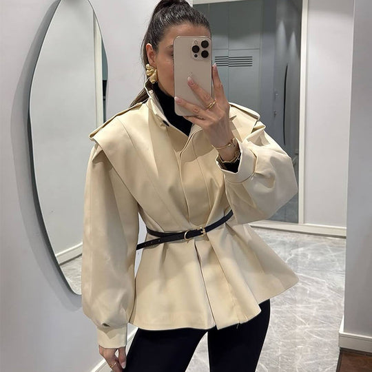 Damen modische Blazerjacke mit angeschnittenen Ärmeln und figurbetontem Schnitt R&B