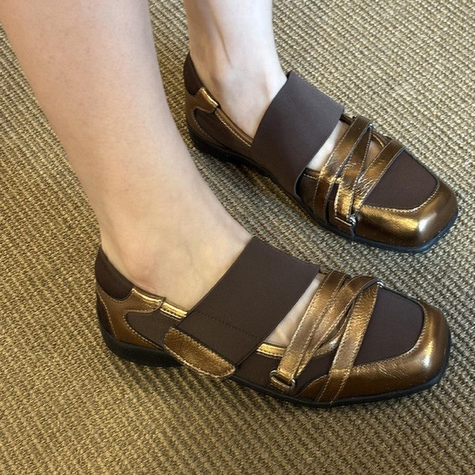 Damen bequeme Slipper mit modernem Riemendesign