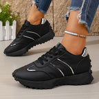 Damen Sportliche Sneakers mit futuristischem Design R&B