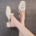 Damen Elegante Mules mit perlenverzierten Riemen und niedriger Blockabsatz