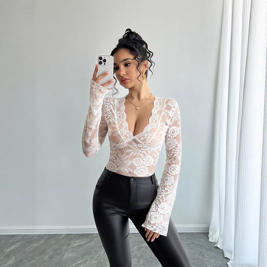 Damen nan tailliertes Spitzen-Langarmoberteil mit geschwungenem V-Ausschnitt, floraler Transparenz und ausgestellten Manschetten R&B