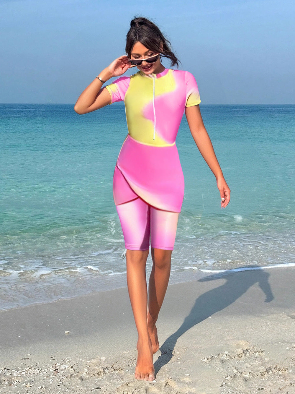 Damen modischer Sport-Schwimmanzug mit Zip und femininem Wickeldetail R&B