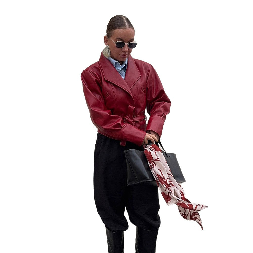 Damen modische Kunstlederjacke mit Gürtel und steigendem Kragen R&B