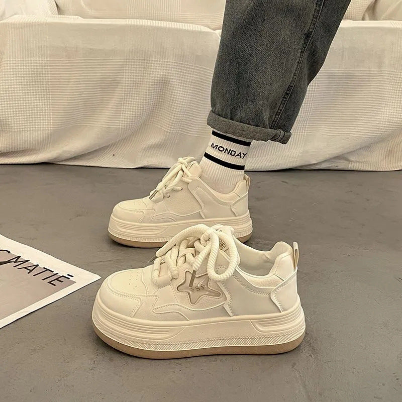 Damen sportive Sneakers
