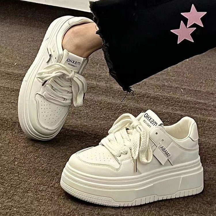 Damen Plateau-Sneaker mit modischem Design und bequemer Dämpfung R&B