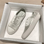 Damen bequeme Slip-On Sneakers mit luxuriösem Satin-Obermaterial