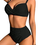 Damen Hochgeschnittener Bikini mit Wickeldesign und figurformenden Cups R&B